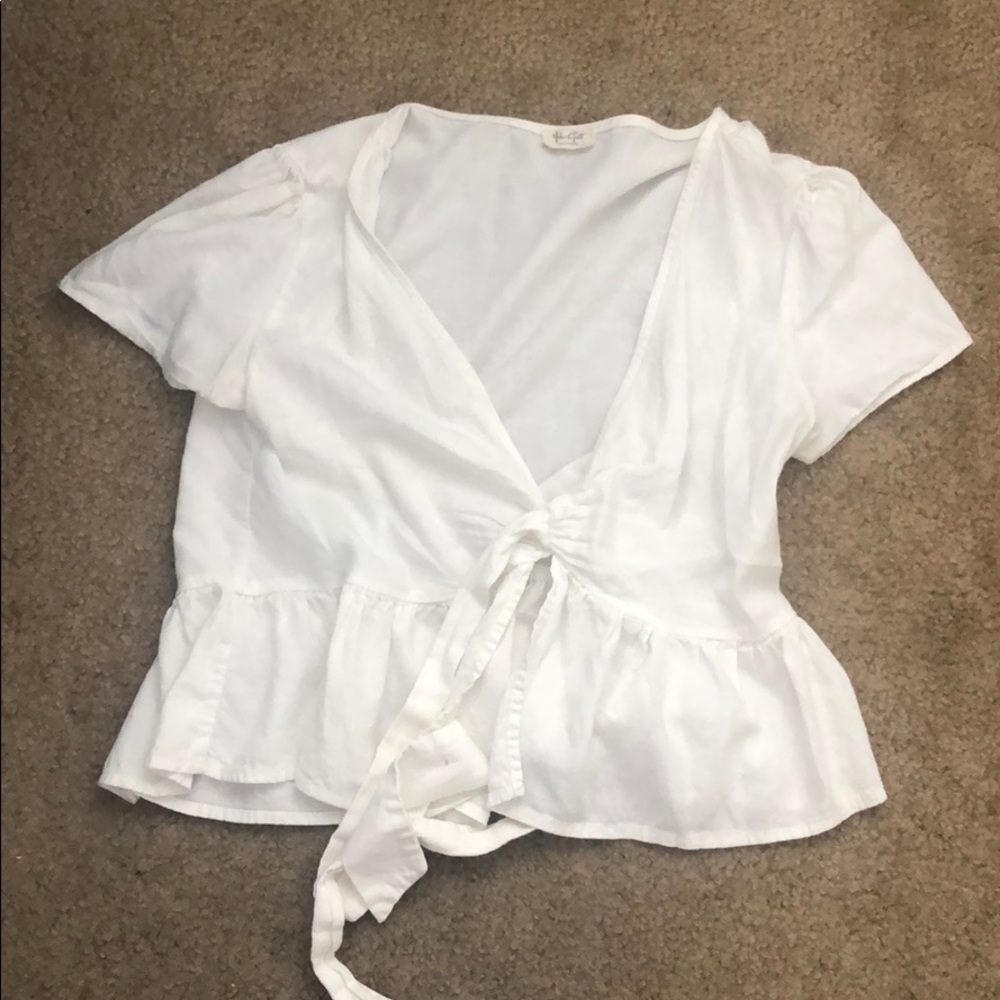 White tie top